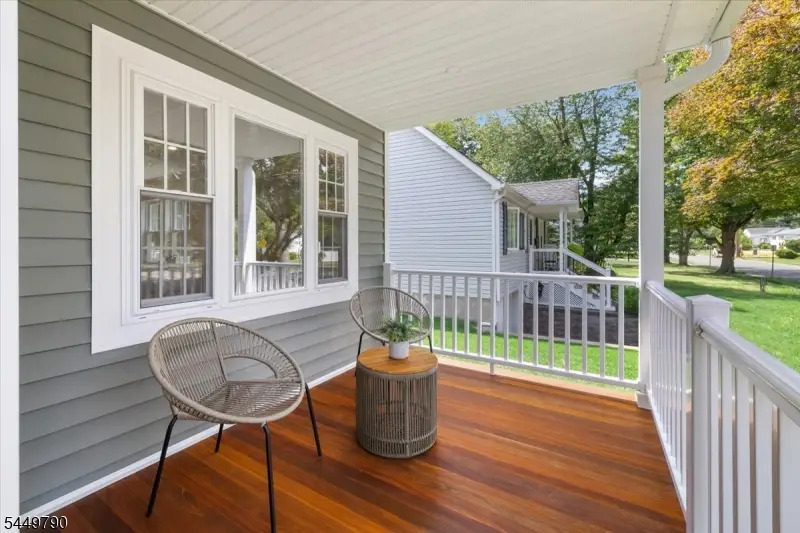 37 Congressional Pkwy, Livingston, NJ 07039 - #3