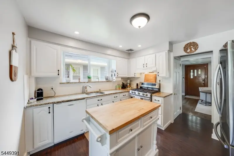 4 Prospect Pl, Springfield, NJ 07081 - #3