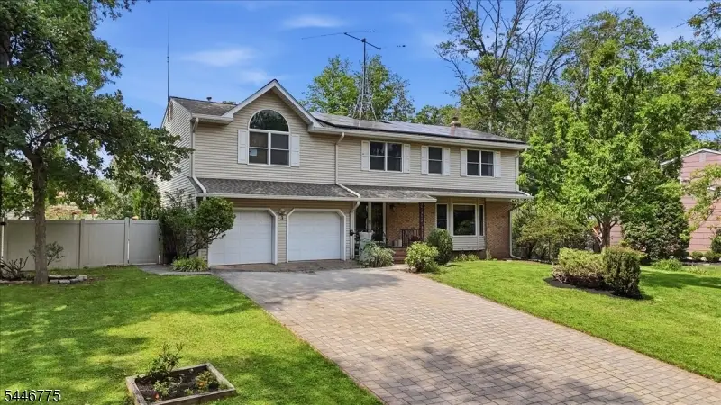 3 Winterberry Cir, Piscataway, NJ 08854 - #1