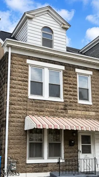 135 Mercer St, Phillipsburg, NJ 08865 - #2