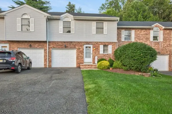 67 Jaime Ct, Parsippany-Troy Hills Twp., NJ 07950