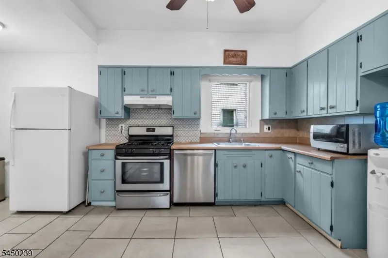 4 Park Heights Ave, Dover, NJ 07801 - #1