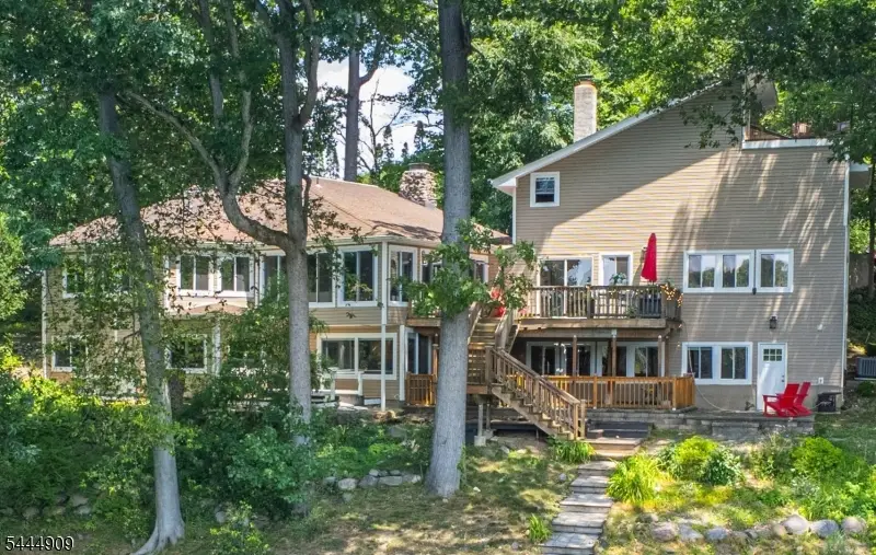 146 Lakewood Dr, Mountain Lakes, NJ 07834 - #2