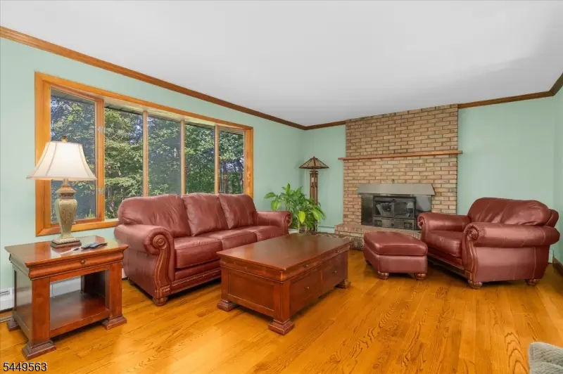 530 Bellwood Park Rd, Bethlehem, NJ 08802 - #3