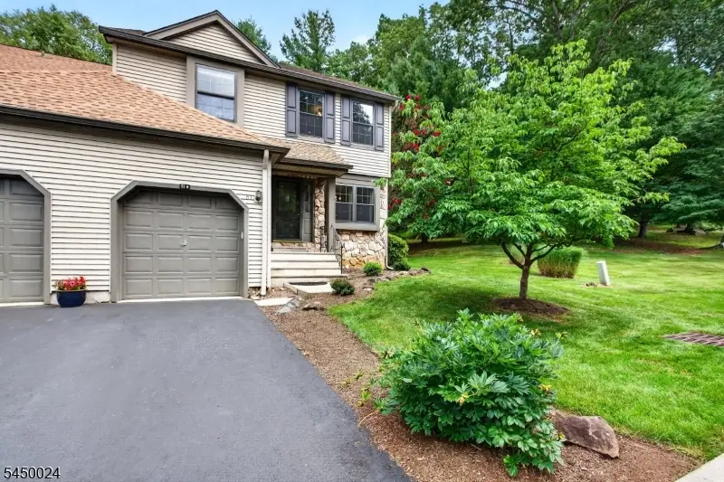 51 Manor Dr, Princeton, NJ 08540 - #2