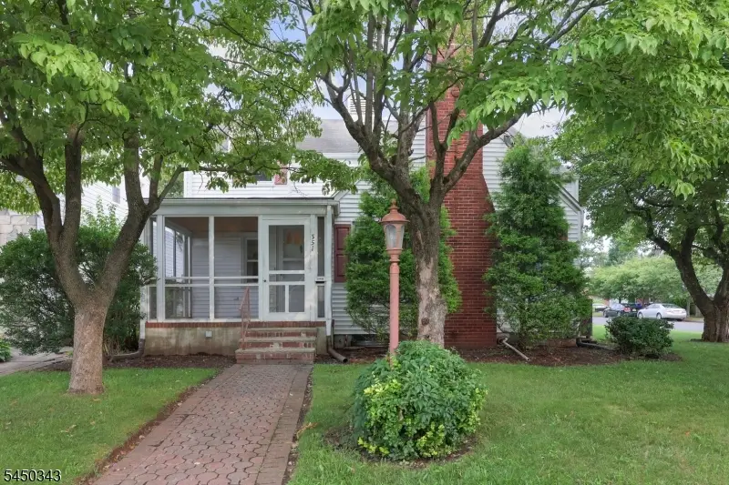 351 Fernwood Ter, Linden, NJ 07036 - #3