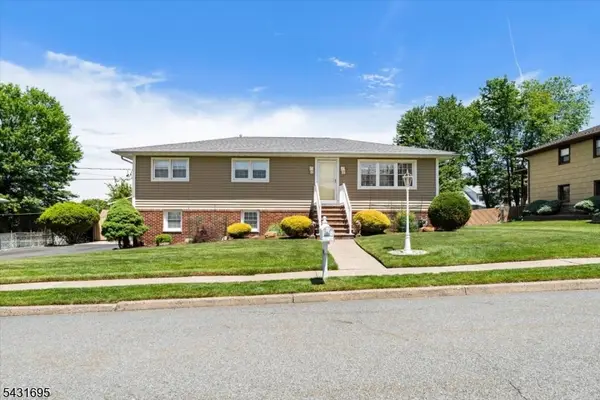 36 Bartsch Ave, Woodland Park, NJ 07424