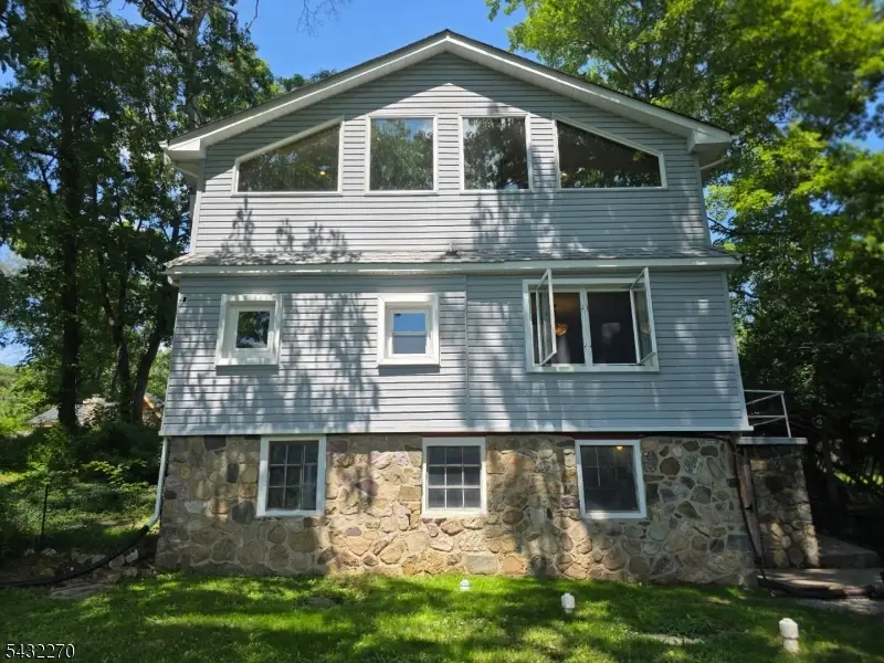 106 Poplar Grove Ter, West Milford, NJ 07480 - #1