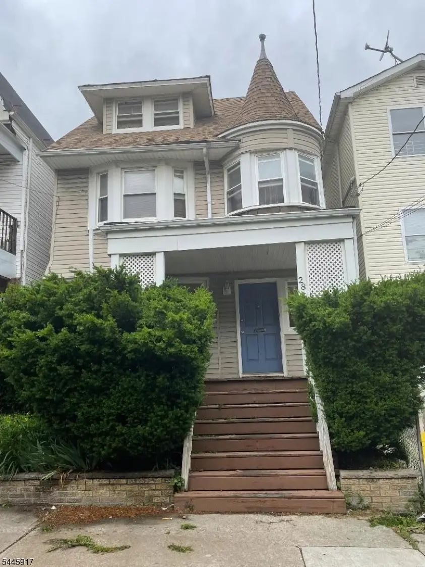 28 N 6th St, Newark, NJ 07107 - #1