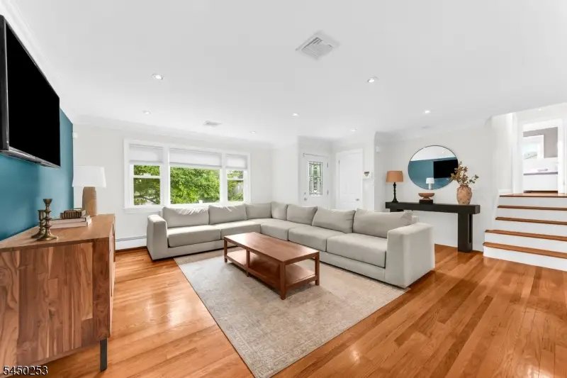 19 Andover Dr, Preakness, NJ 07470 - #2