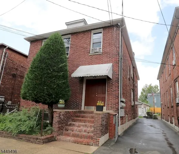 476 N 13th St, Newark City, NJ 07107