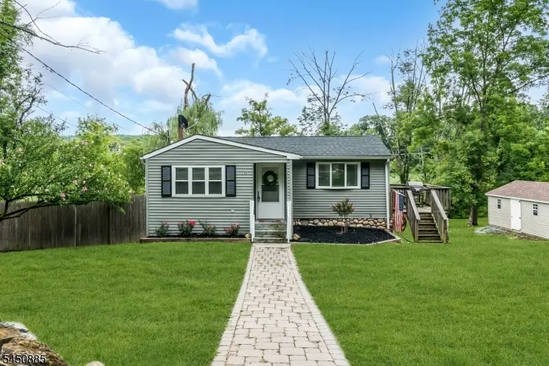 96 Mount View St, Newton, NJ 07860 - #1