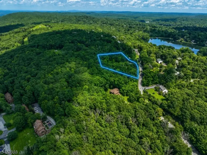 11 Hidden Valley Dr, Highland Lakes, NJ 07462 - #3