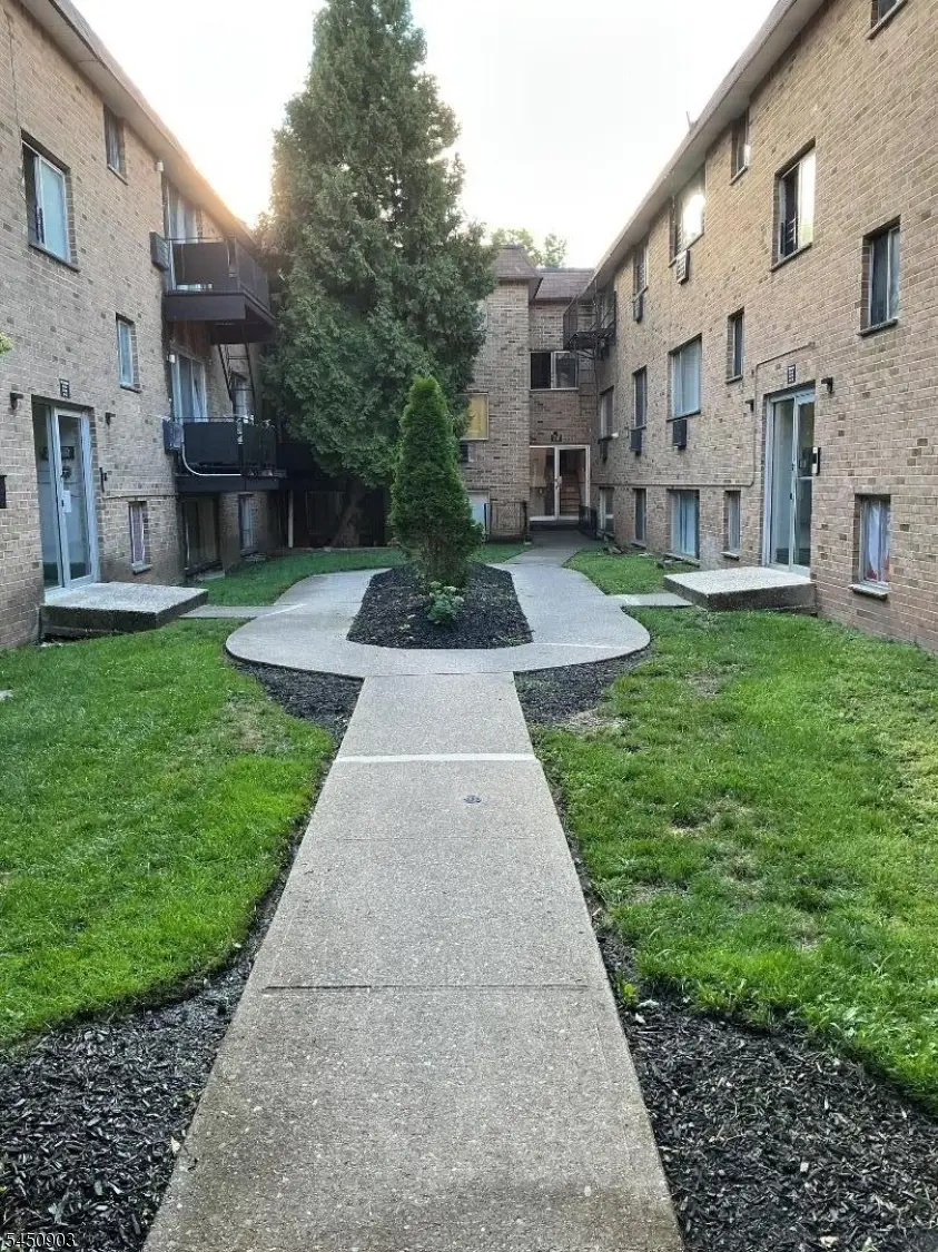 787 Vose Ave, Orange, NJ 07050 - #1