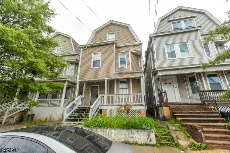 482 S 16th St, Newark, NJ 07103 - #1