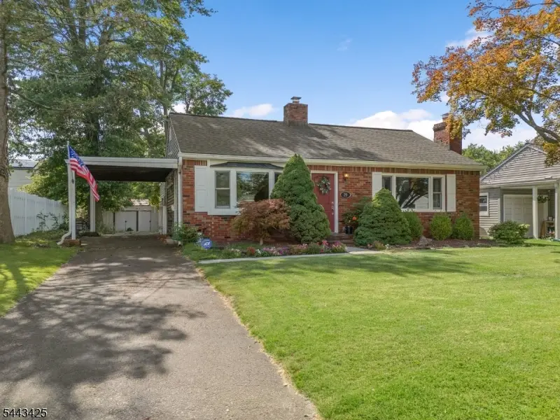 29 Lynn Ave, Middlesex, NJ 08846 - #1