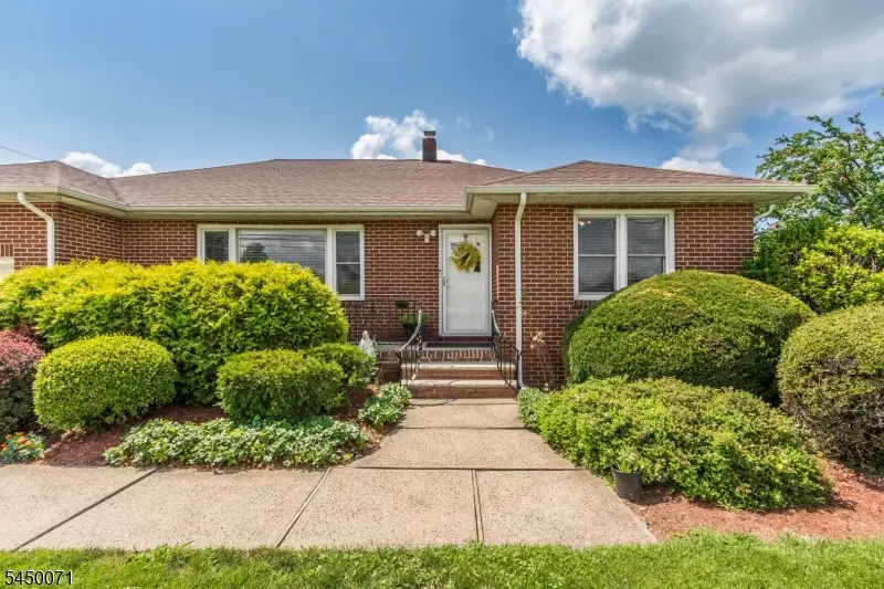 540 E Main St, Finderne, NJ 08807 - #3