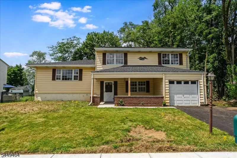 125 Clover Hill Dr, Flanders, NJ 07836 - #1