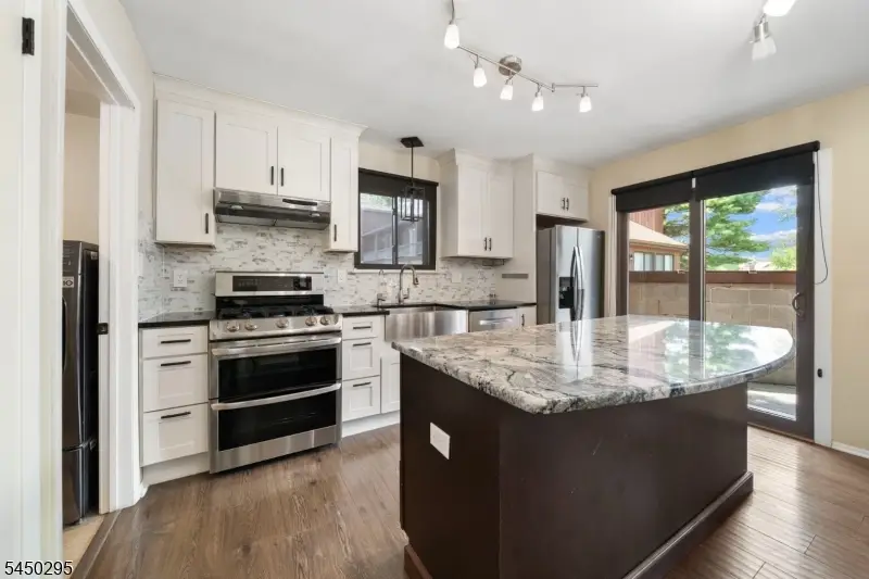59 Taurus Dr #4D, Hillsborough, NJ 08844 - #1