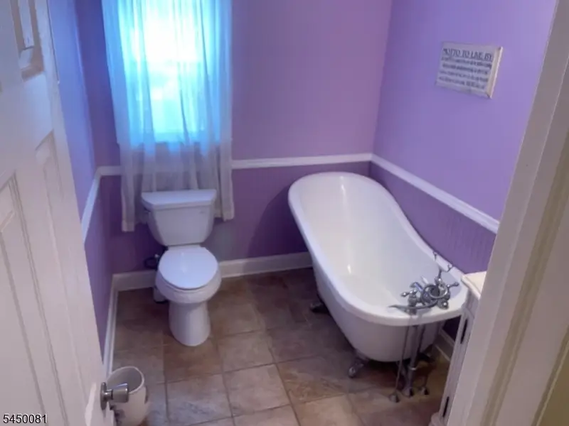 8 Diana Ct, Lebanon, NJ 07830 - #3