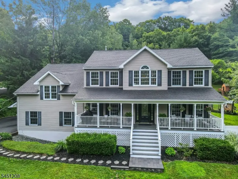588 Stonetown Rd, Ringwood, NJ 07456 - #1