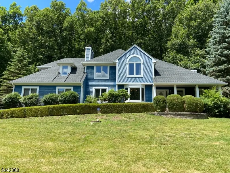 39 Radcliffe Dr, Sparta, NJ 07871 - #1
