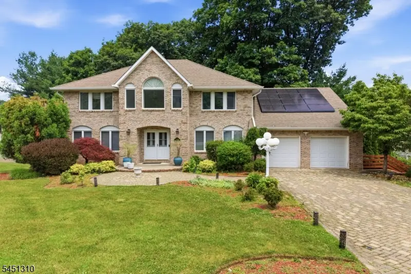 37 Continental Rd, Parsippany Troy Hills, NJ 07950 - #1