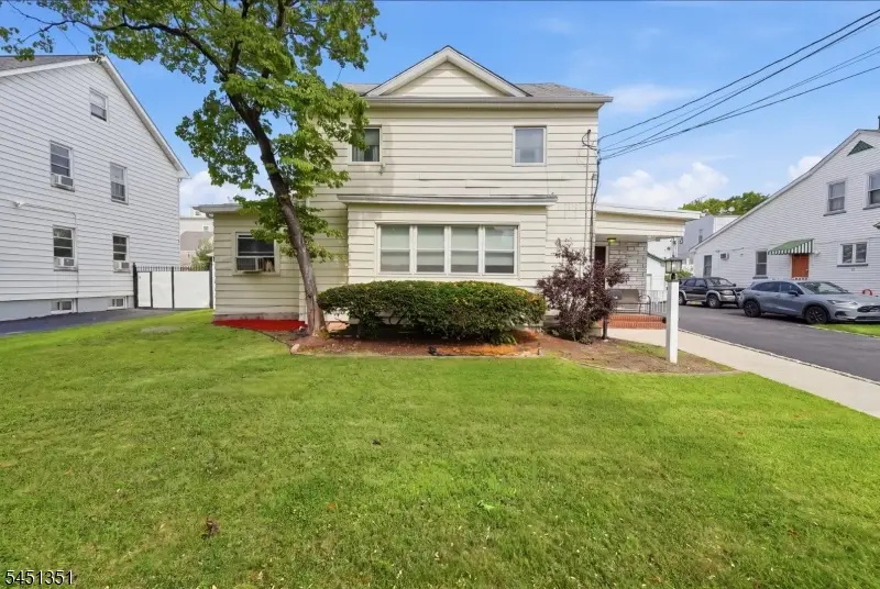 318-322 N 11th St, Newark, NJ 07107 - #3