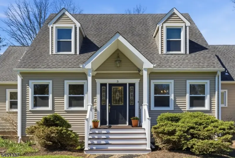 3 Brown Ct, Clinton, NJ 08801 - #3
