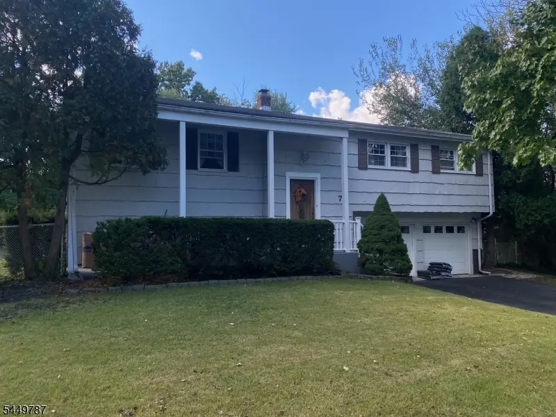 70 Appleman Rd, Franklin, NJ 08873 - #3