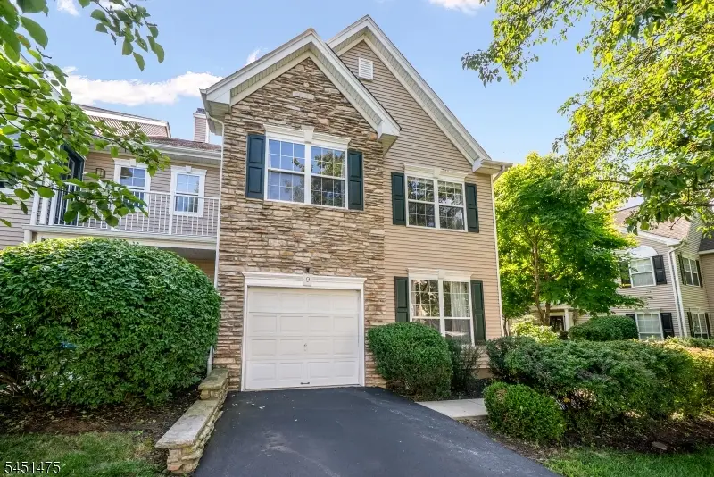 9 Battalion Dr #9, The Hills, NJ 07920 - #2