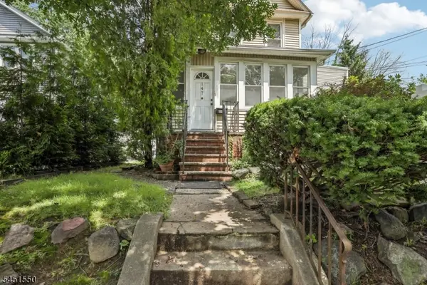 147 Phelps Ave #2, Englewood City, NJ 07631