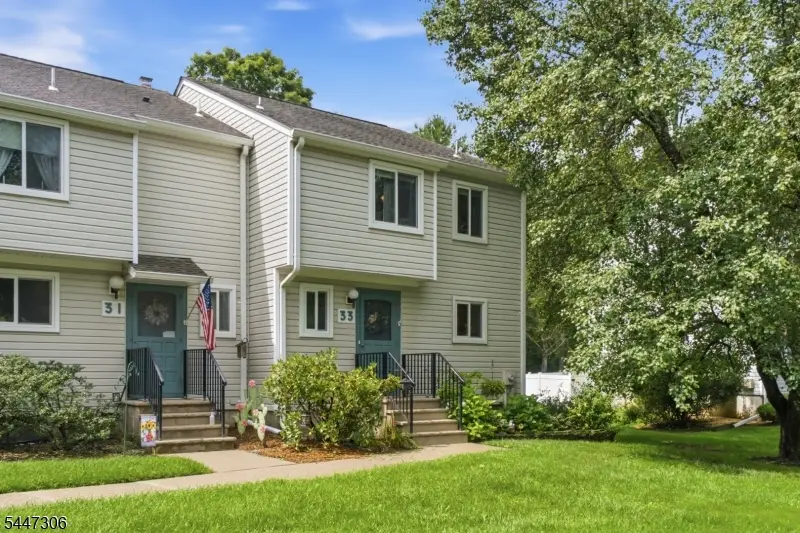 33 Fox Tail Ln, Hardyston, NJ 07419 - #1