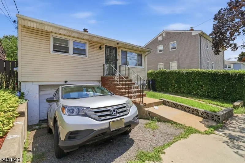 312 Stuyvesant Ave, Newark, NJ 07106 - #2