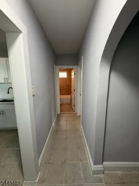 27 Alexander St, New Brunswick City, NJ 08901