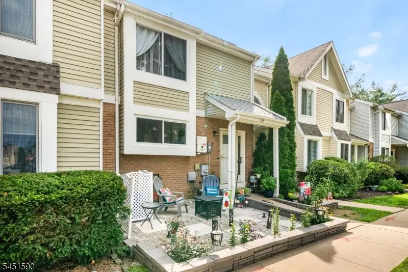138 Stratford Ct, Hillsborough, NJ 08844 - #1