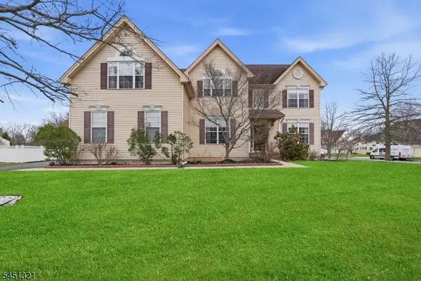 74 Kelly Way, South Brunswick Twp., NJ 08852