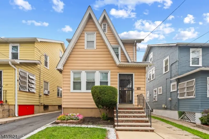 121 Schofield St, Newark, NJ 07106 - #1