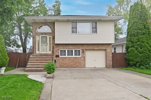 23-16 Ward St, Fair Lawn Boro, NJ 07410