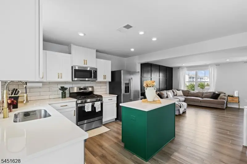 17 F Parsons Dr, Edgewater Park, NJ 08010 - #2