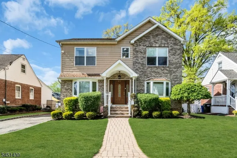 22 Macarthur Ave, Cranford, NJ 07016 - #2