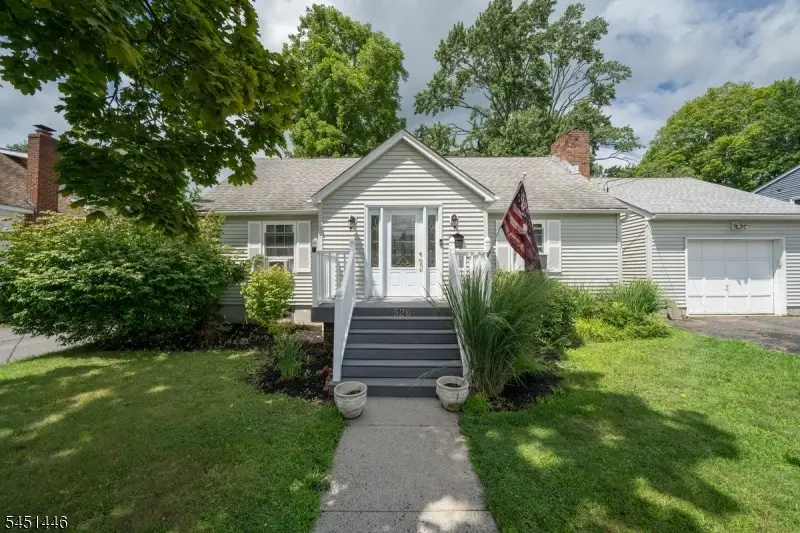 526 Grand Ave, Hackettstown, NJ 07840 - #1