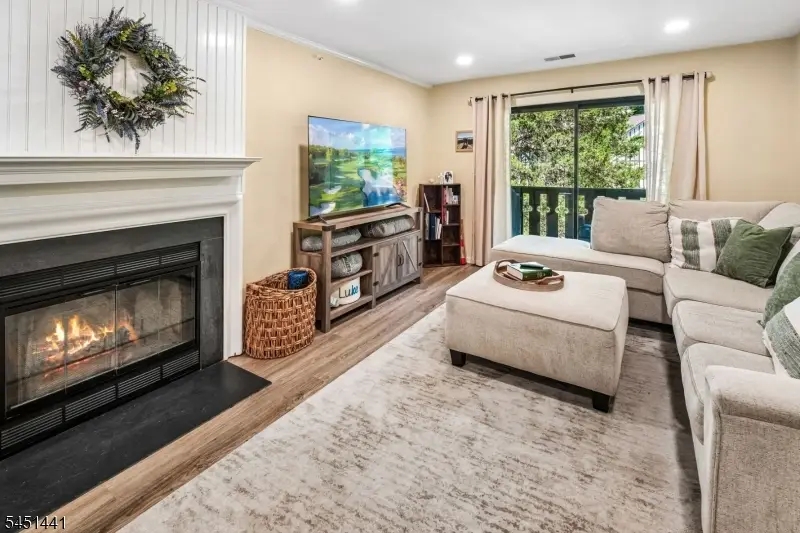 705 Thoreau Ct #705, Mahwah, NJ 07430 - #1