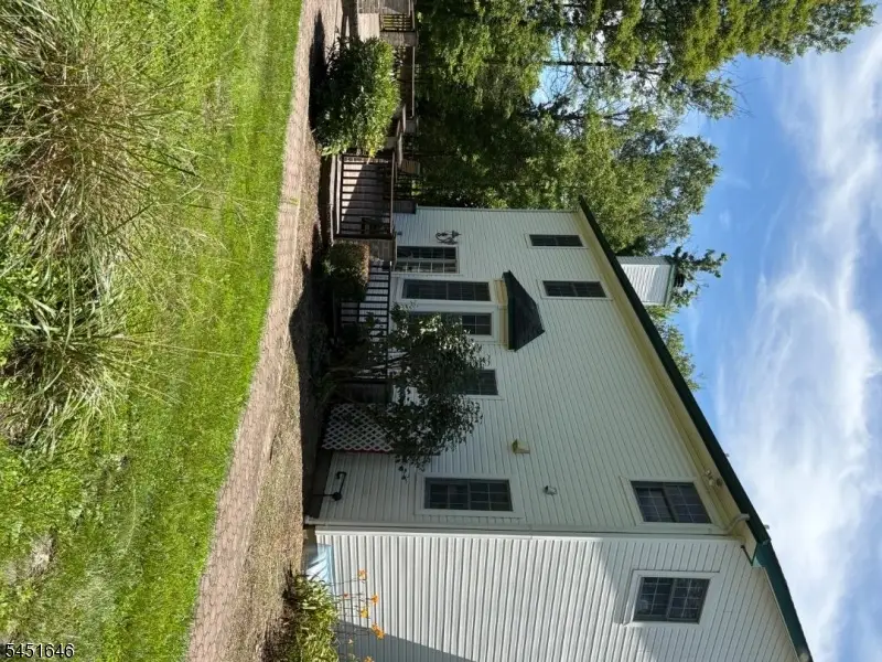 80 Plum Brook Rd, Raritan, NJ 08822 - #3