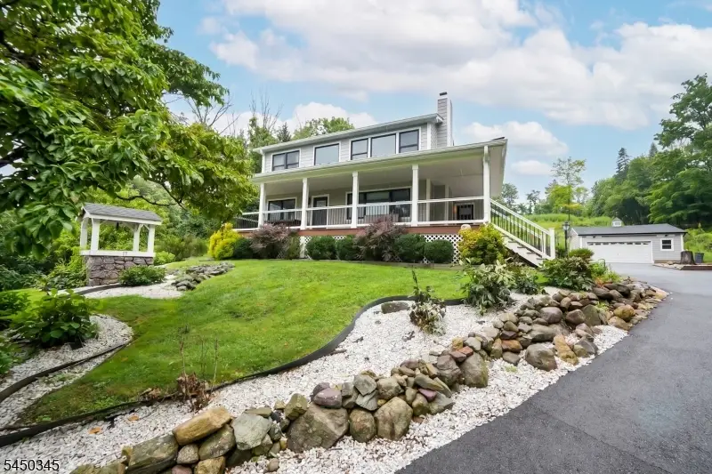 17 Rockaway Valley Rd, Montville, NJ 07005 - #2