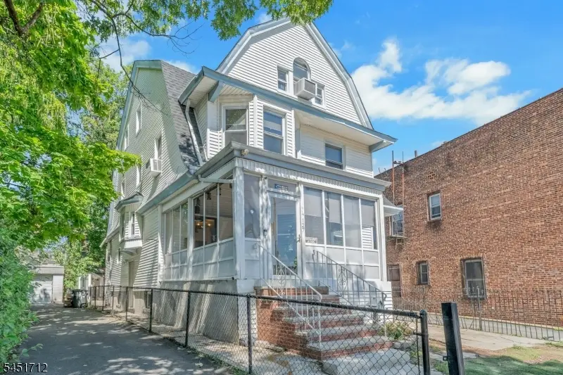 127 N 16th St, East Orange, NJ 07017 - #2