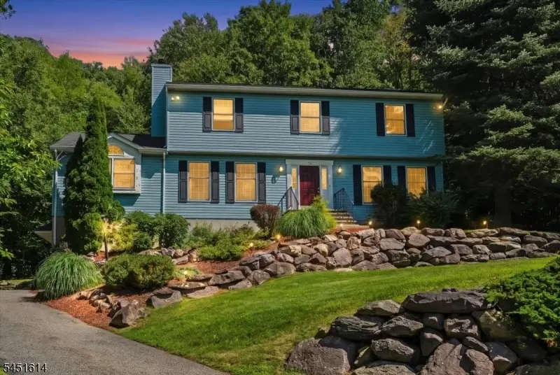 14 Pudding Stone Ln, Oak Ridge, NJ 07438 - #1