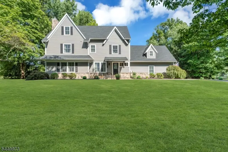 35 Castle Way, Lyons, NJ 07920 - #1
