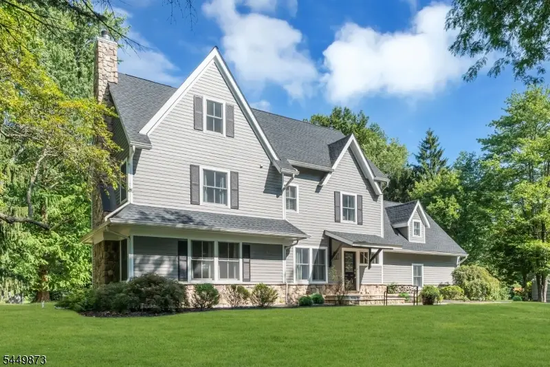 35 Castle Way, Lyons, NJ 07920 - #3