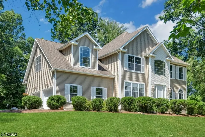6 Sabine Ln, Hardyston, NJ 07416 - #1